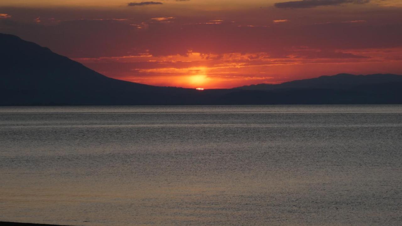 Greece Asprovalta Rooms Accomodation Apartment Hotel Petalo Экстерьер фото