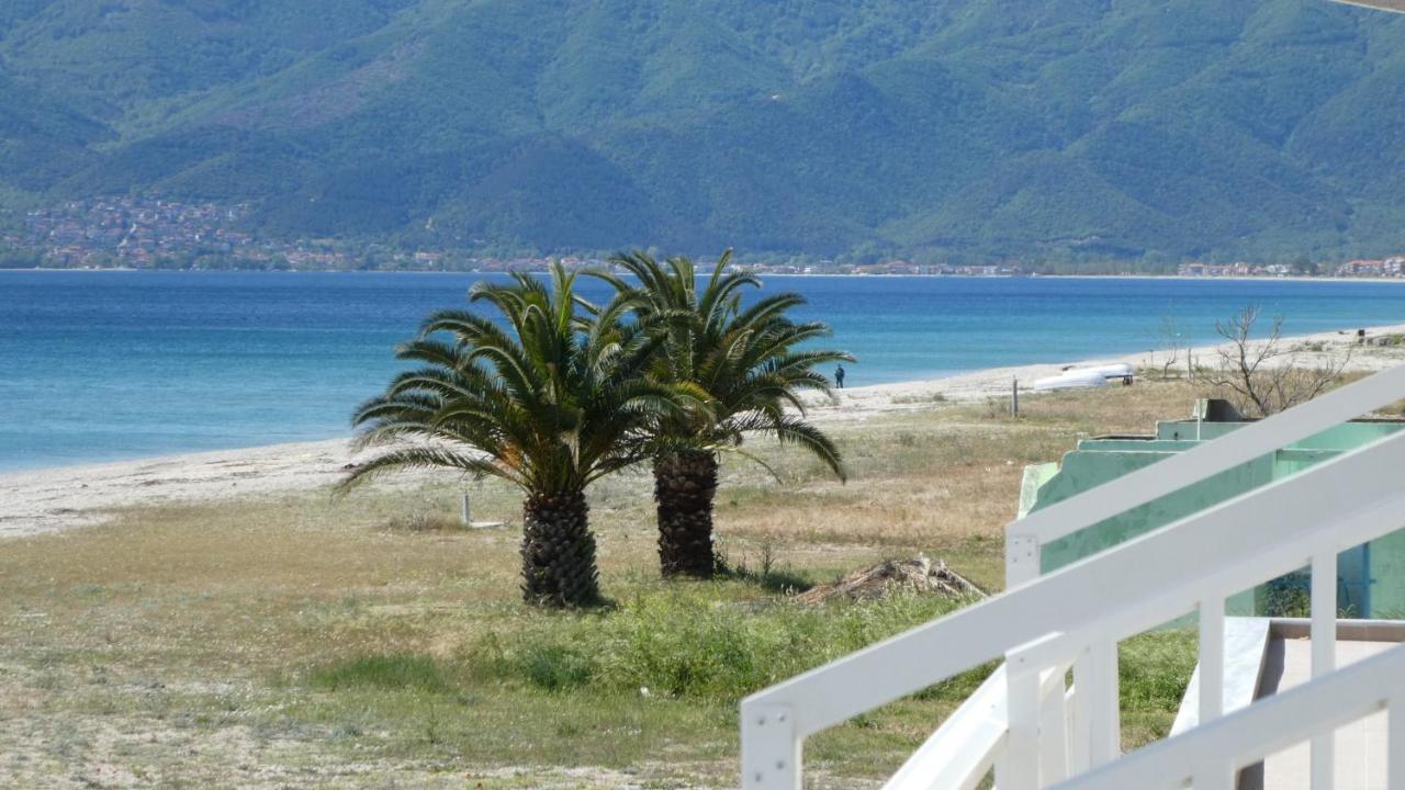 Greece Asprovalta Rooms Accomodation Apartment Hotel Petalo Экстерьер фото