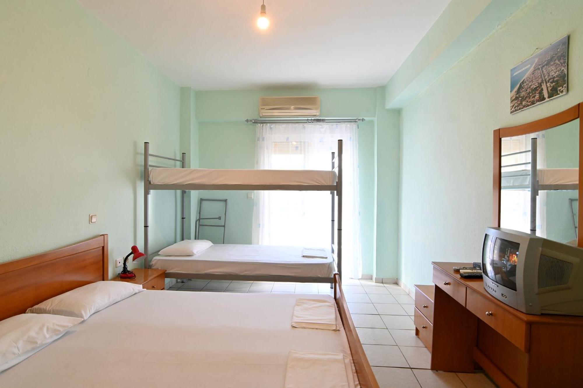 Greece Asprovalta Rooms Accomodation Apartment Hotel Petalo Экстерьер фото